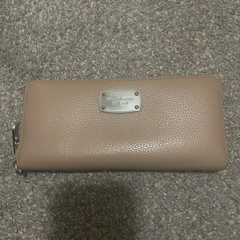 Mk wallet 🩷